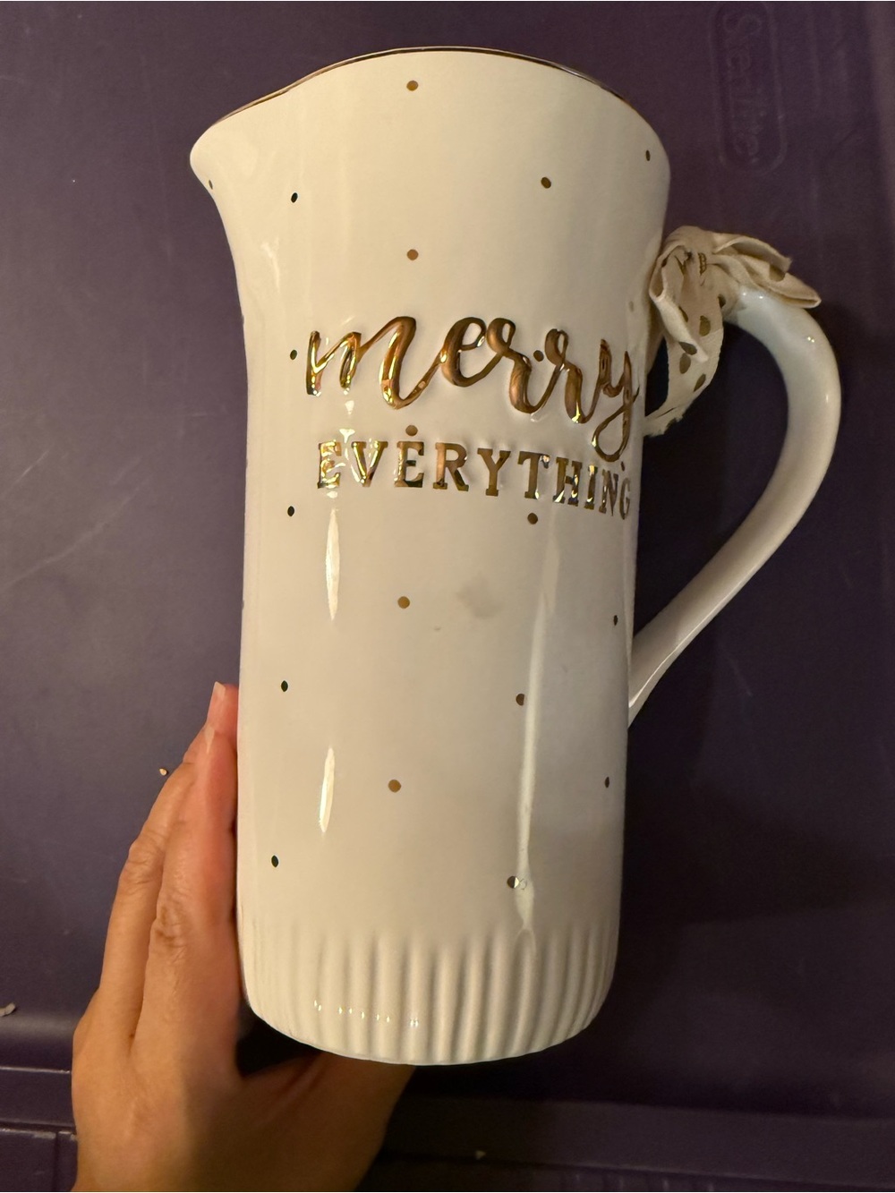Mud pie pitcher